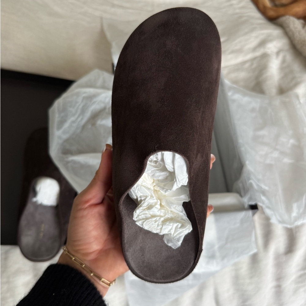 NWT The Row Hudson - Dark Brown Suede - Picture 4 of 9